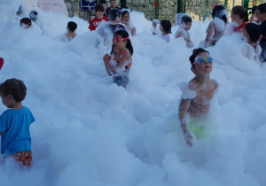 Fiesta de espuma Camping de Ribadesella